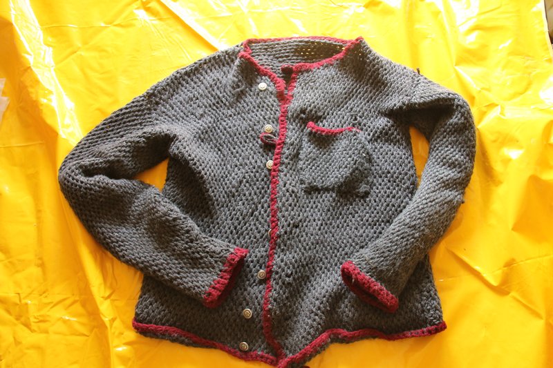 dicke Strickjacke
